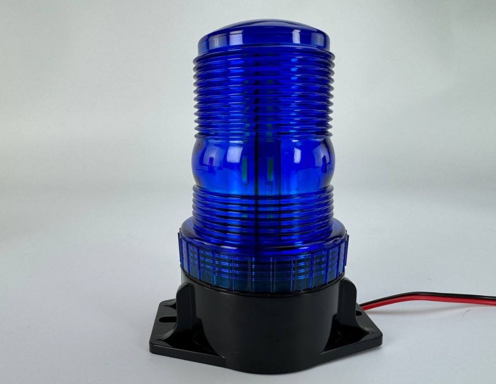 Проблесковые маяки: какие бывают и где их можно использовать